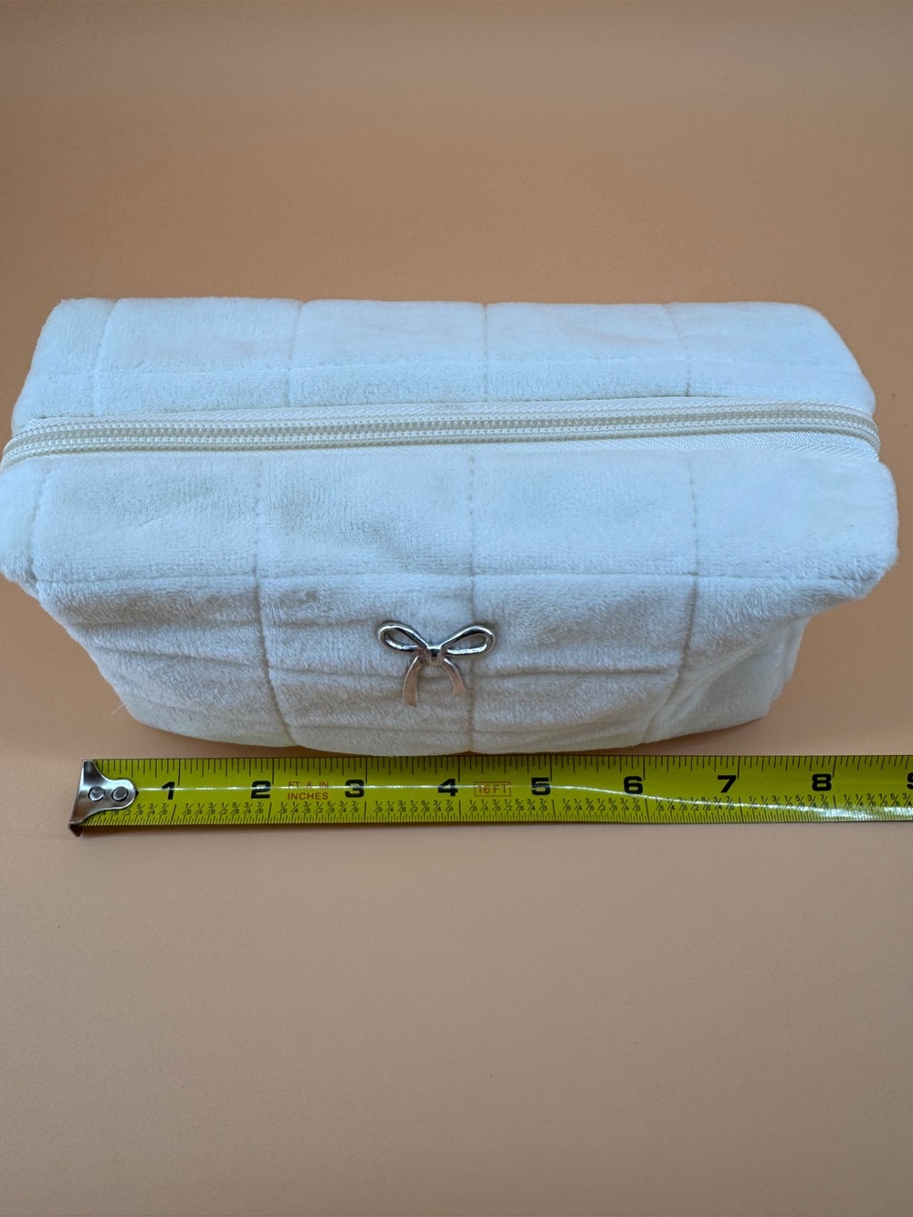 Wild Fable Target Quilted Bow Makeup Bag White - Picture 11 of 13
